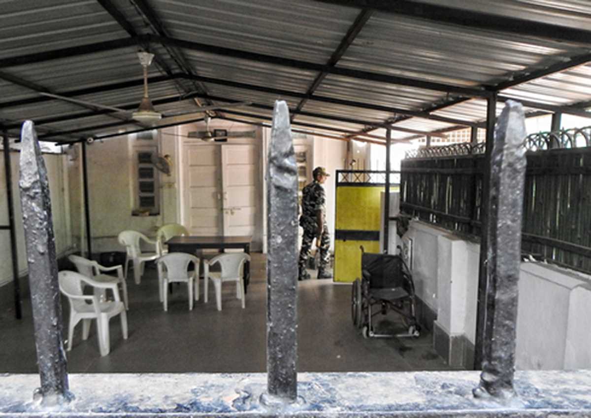 संजय सिंह की गिरफ्तारी : ईडी मुख्यालय के बाहर सुरक्षा बढ़ाई गई